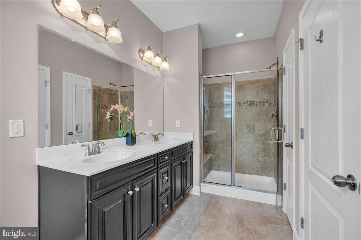 23 Montclaire Road Medford, NJ 08055 - Photo 18 of 24 Elegant bathroom with modern finishes.