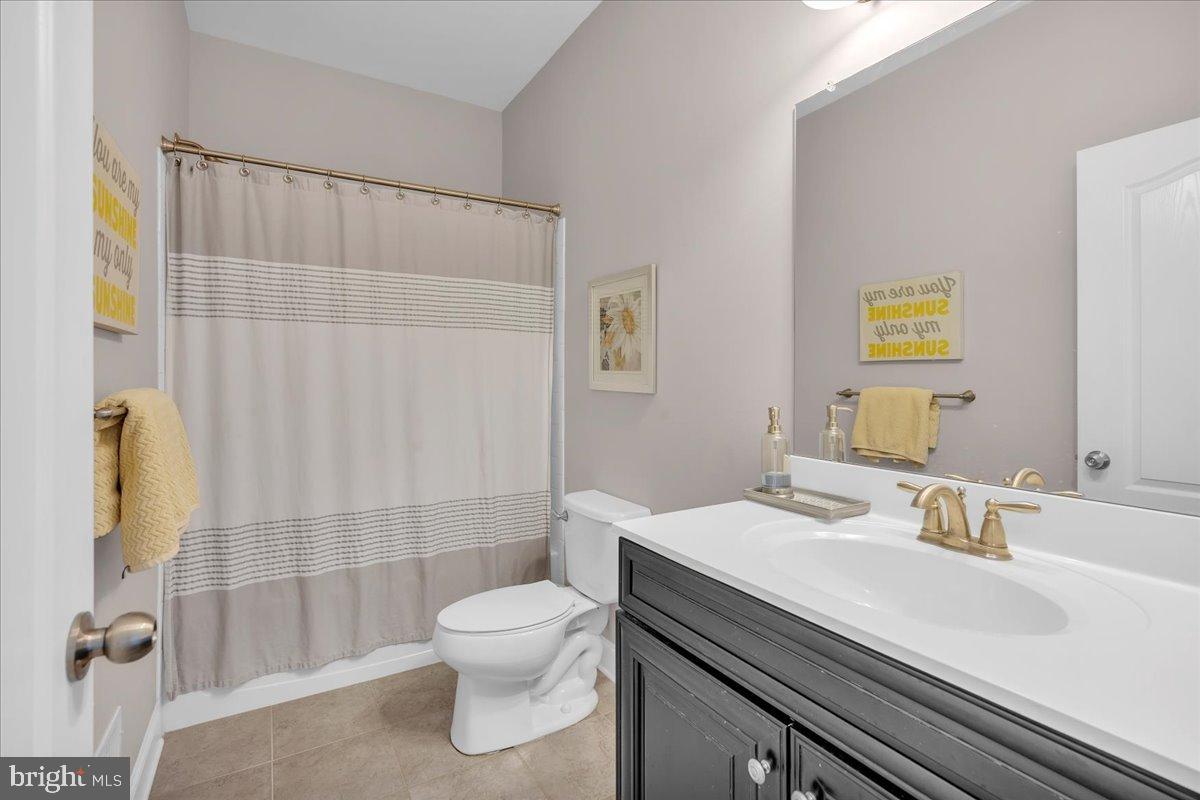 23 Montclaire Road Medford, NJ 08055 - Photo 19 of 24 Chic bathroom with modern elegance.