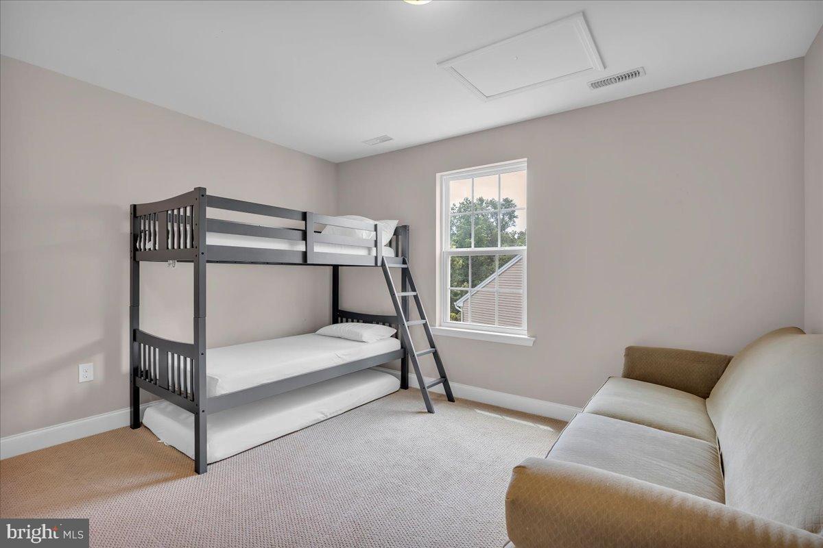 23 Montclaire Road Medford, NJ 08055 - Photo 20 of 24 Cozy bunk room with natural light.
