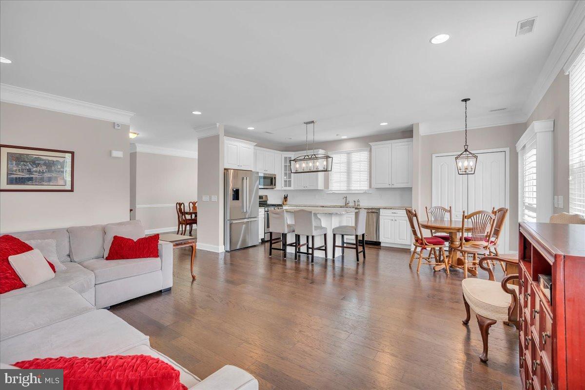 23 Montclaire Road Medford, NJ 08055 - Photo 8 of 24 Spacious open-concept living area awaits you.