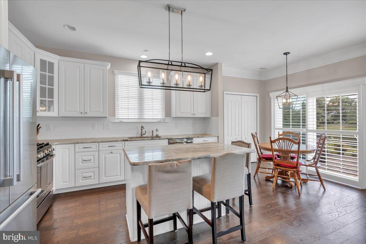 23 Montclaire Road Medford, NJ 08055 - Photo 10 of 24 Bright and airy kitchen with modern charm.