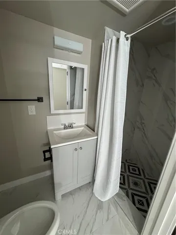 $2,800 | 327 North Chicago Street, Los Angeles, CA 90033