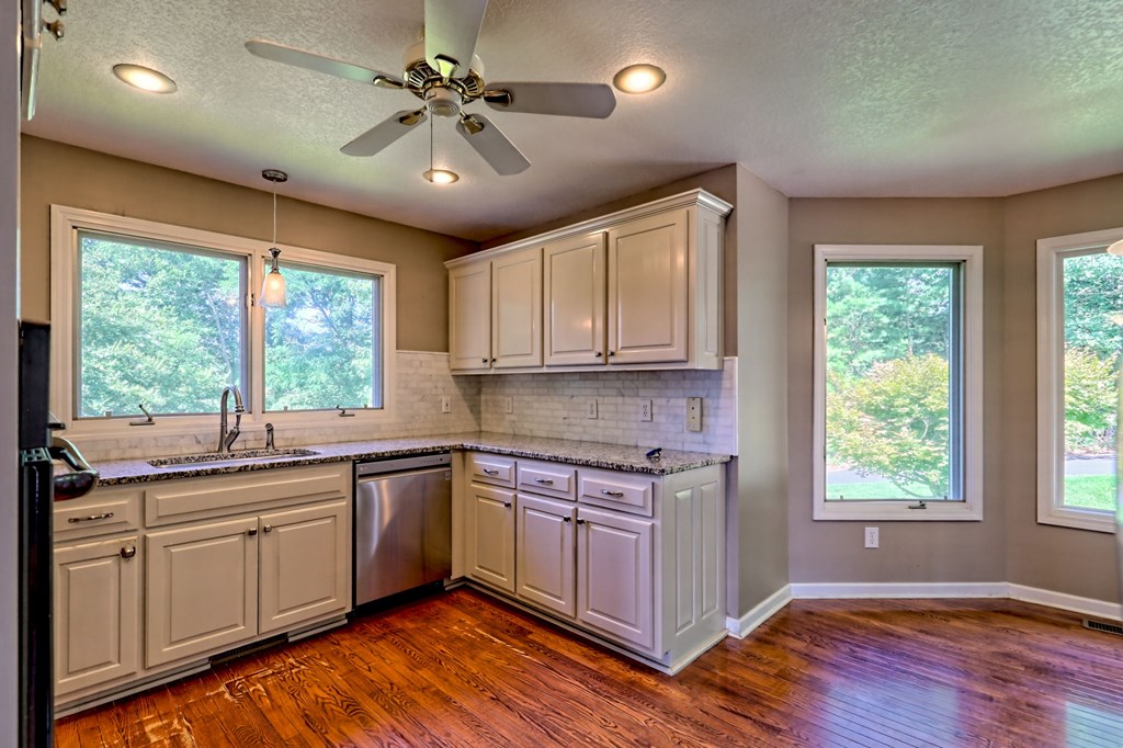 136 Elf School Road Hayesville, NC 28904 - Photo 29 of 84