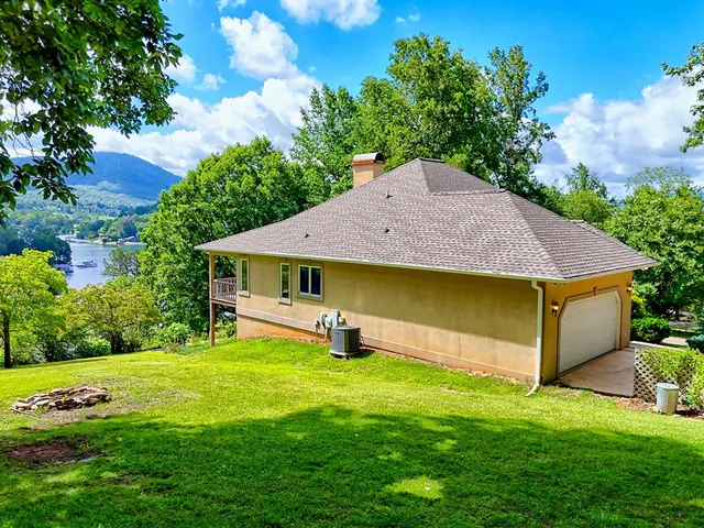 $624,500 | 136 Elf School Road, Hayesville, NC 28904