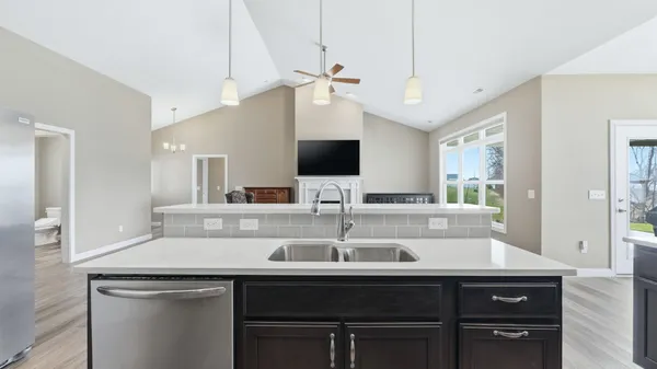 $450,000 | 13553 Stone Table Boulevard, Fort Wayne, IN 46845