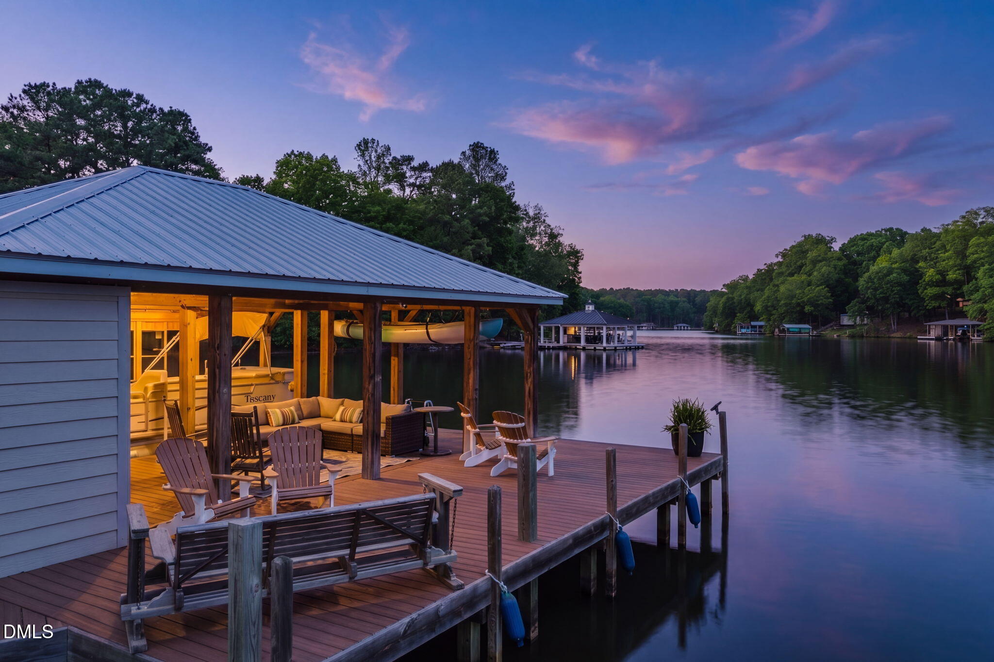 85-web-or-mls-370-robinson-ferry-rd
