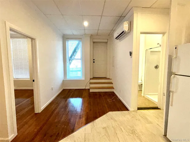 $2,800 | 48 West Main Street, Riverhead, NY 11901