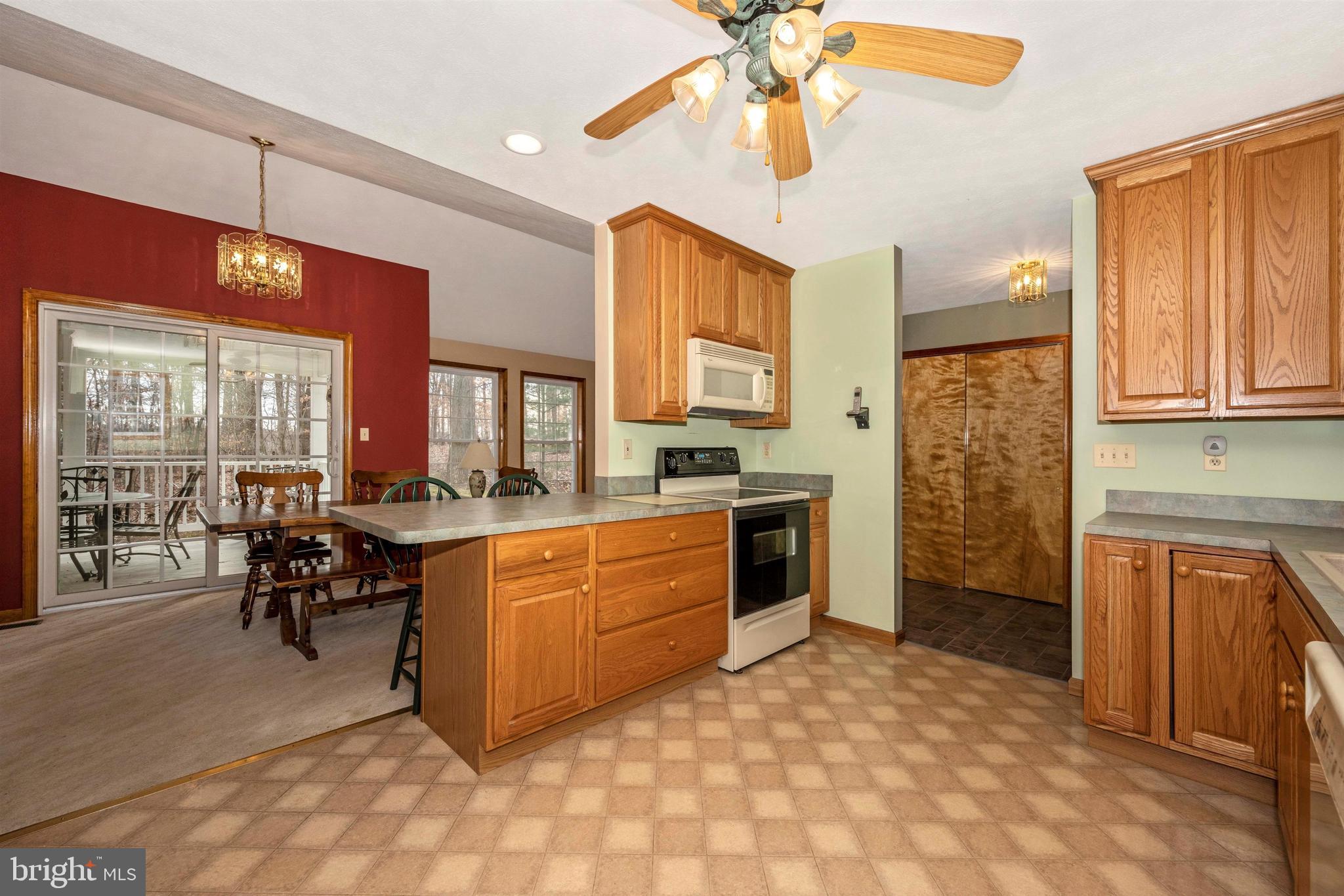 1429 Ridge Road Westminster, MD 21157 - Photo 14 of 61