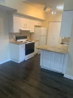 $220,900 | 3251 Sabal Palm Manor, Unit 207, Davie, FL 33024