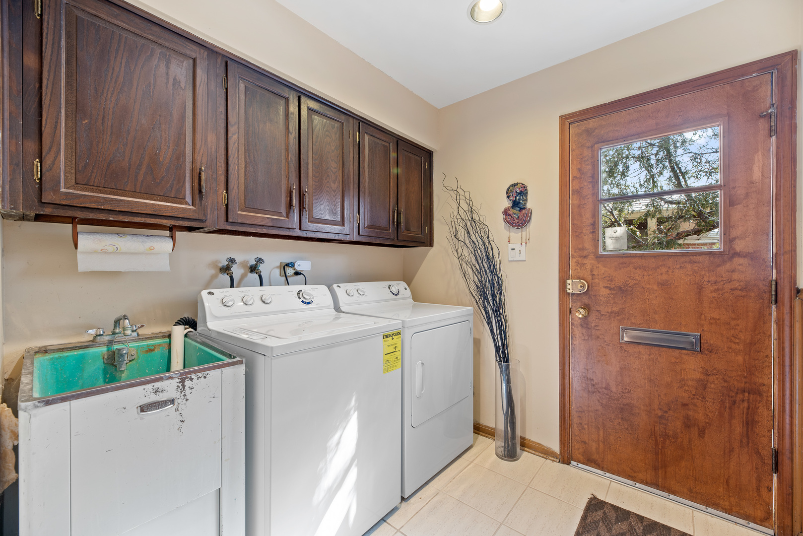 241 Ridge Road Highland Park, IL 60035 - Photo 24 of 31 a utility room with dryer and washer