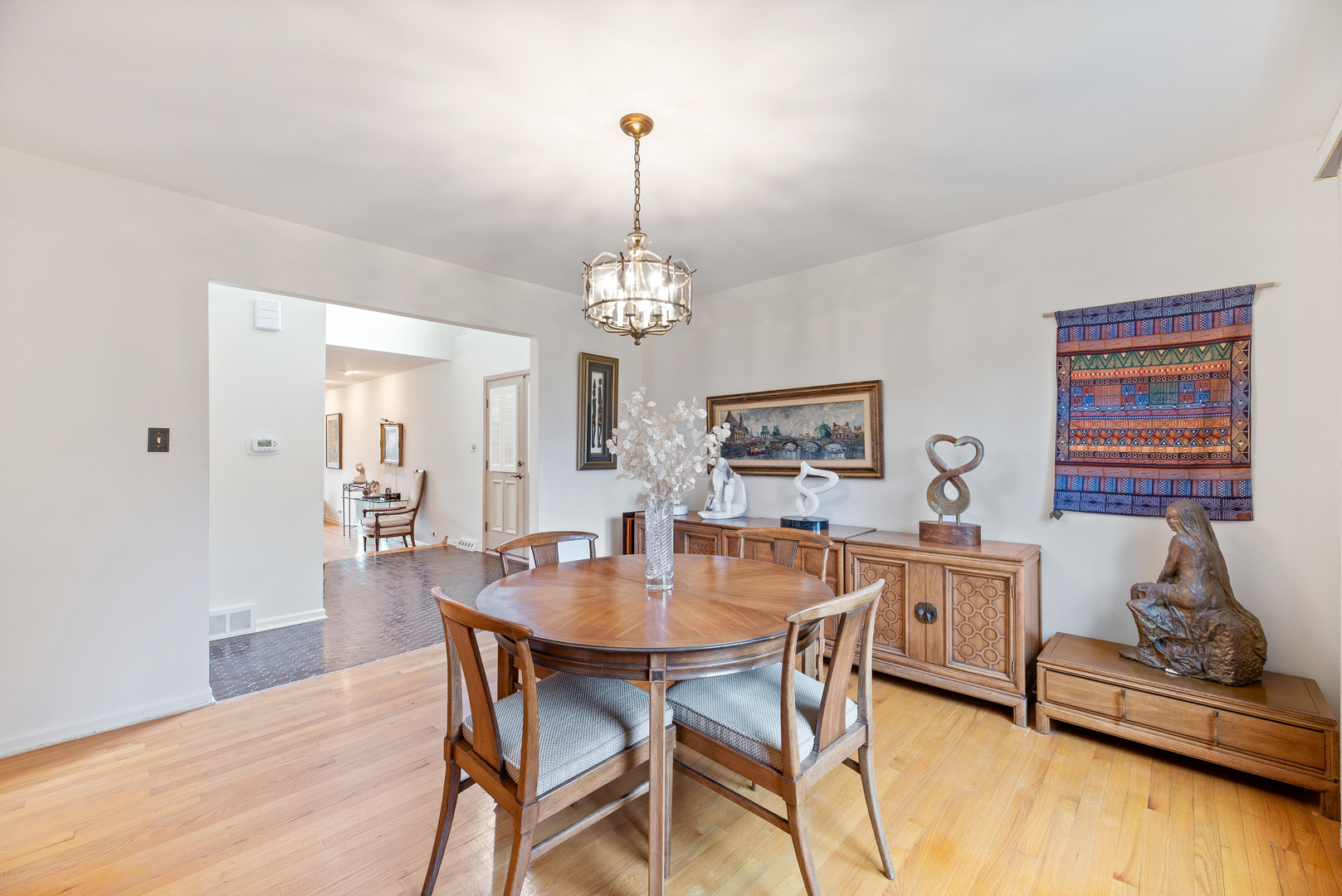 241 Ridge Road Highland Park, IL 60035 - Photo 4 of 31 a dining room with furniture and window