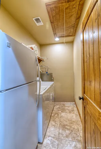 $775,000 | 274 Mountain Laurel Lane, Concan, TX 78838