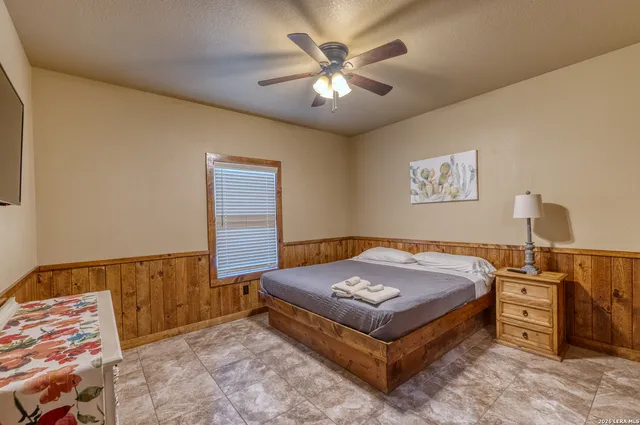 $775,000 | 274 Mountain Laurel Lane, Concan, TX 78838