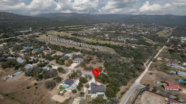 $775,000 | 274 Mountain Laurel Lane, Concan, TX 78838