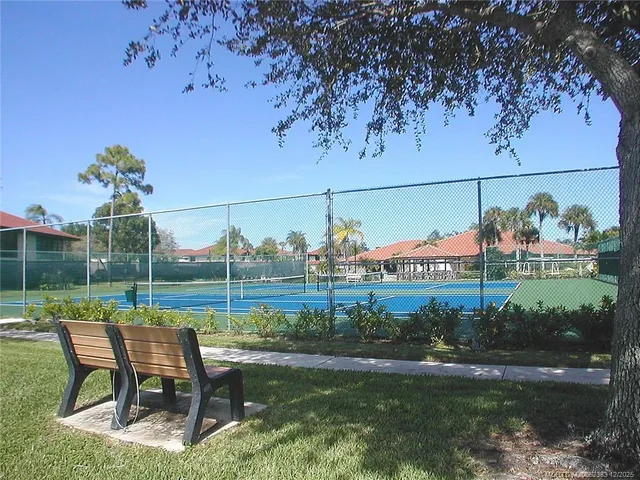 $164,900 | 421 Southwest South River Drive, Unit 204, Stuart, FL 34997