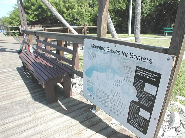 $164,900 | 421 Southwest South River Drive, Unit 204, Stuart, FL 34997