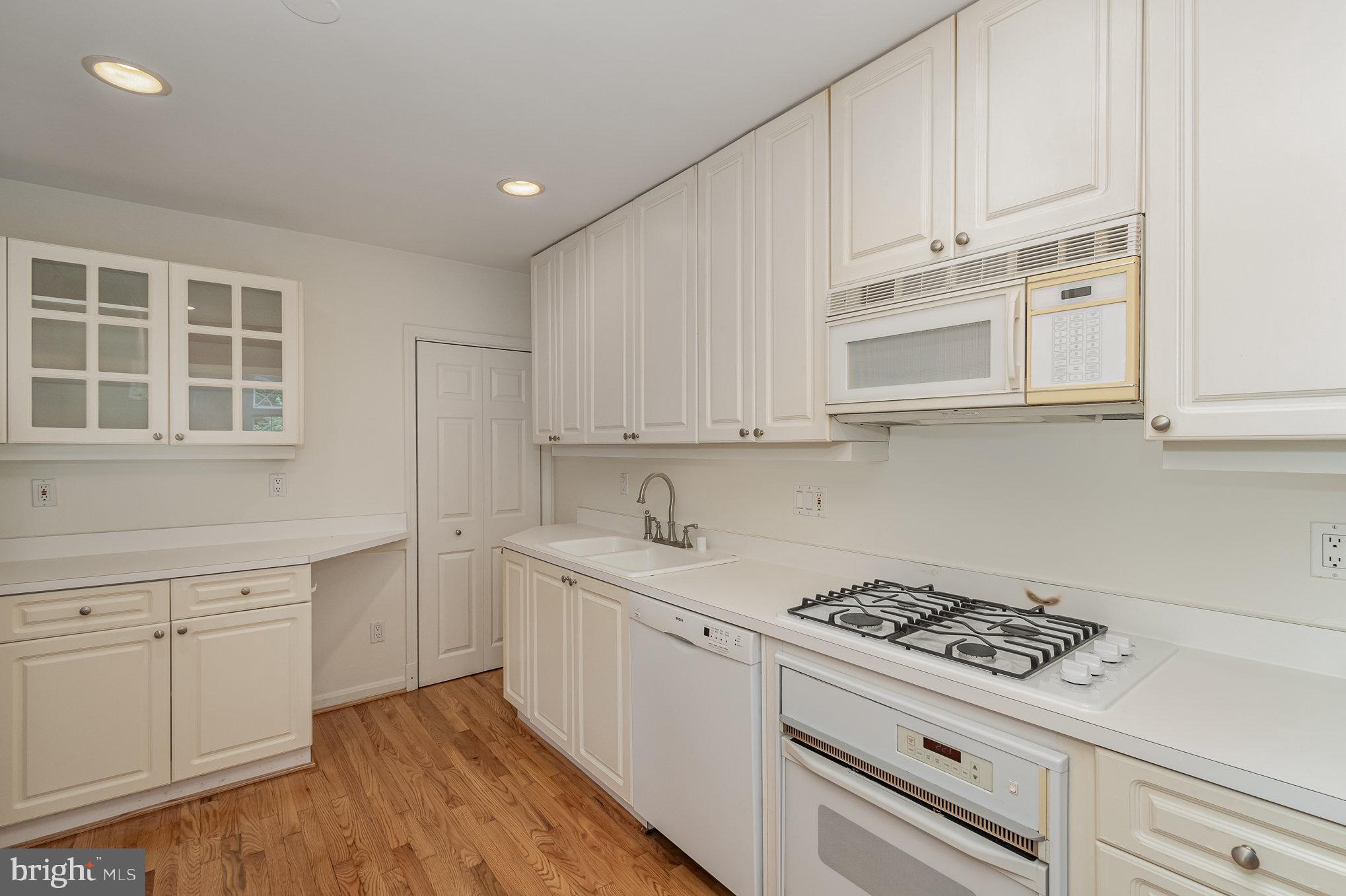4301 Wickford Road Baltimore, MD 21210 - Photo 15 of 30