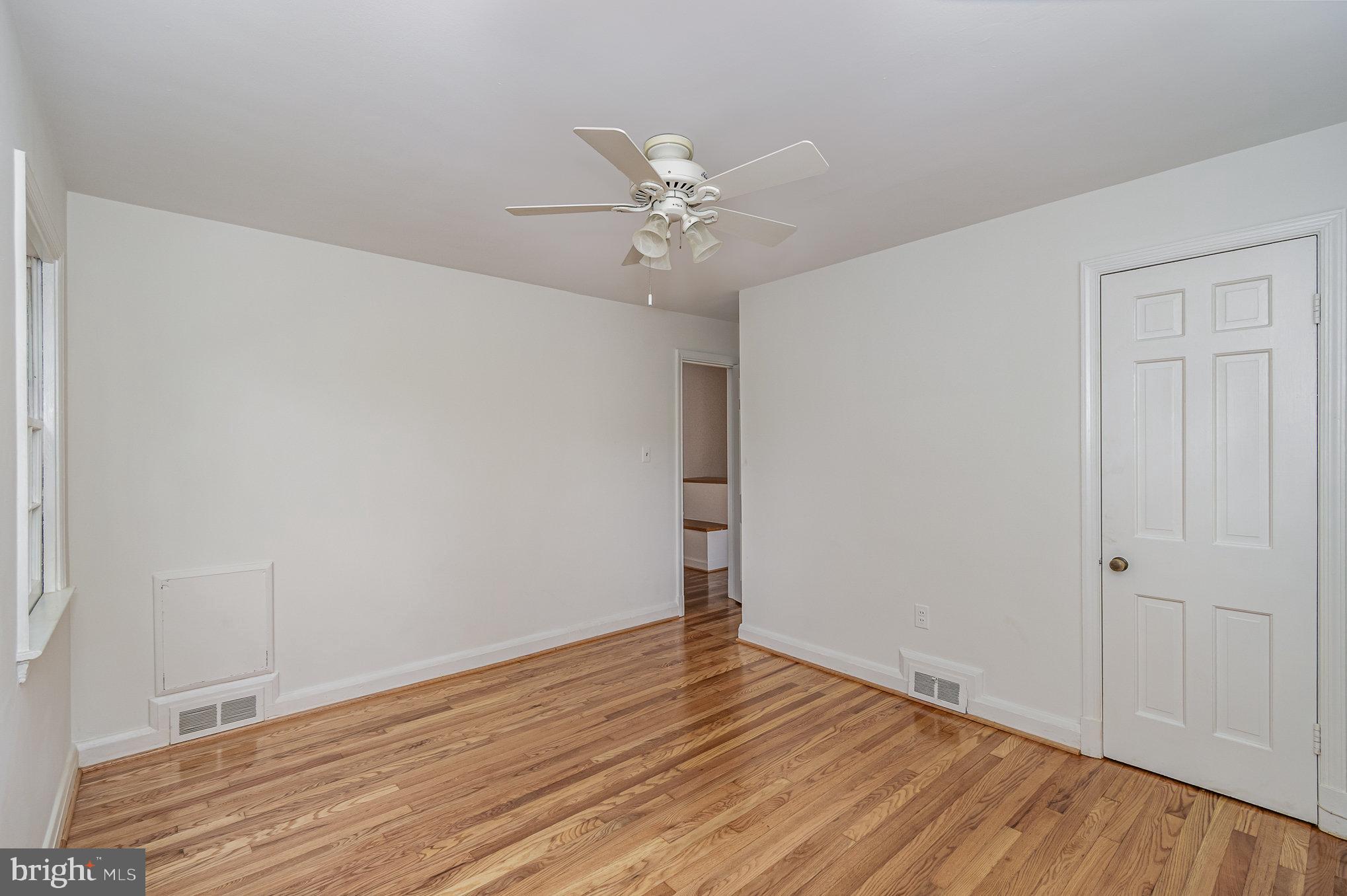 4301 Wickford Road Baltimore, MD 21210 - Photo 23 of 30