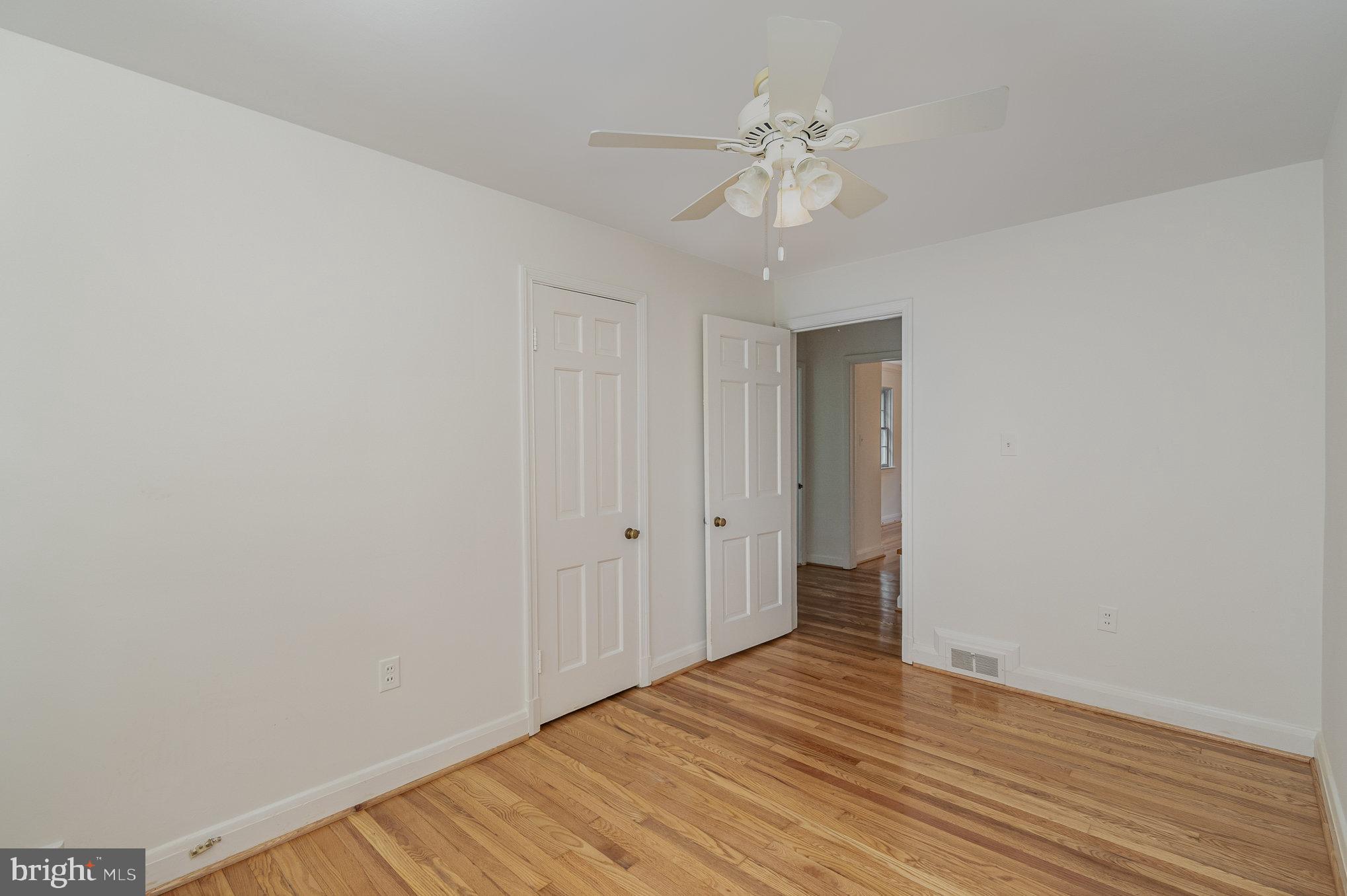 4301 Wickford Road Baltimore, MD 21210 - Photo 25 of 30