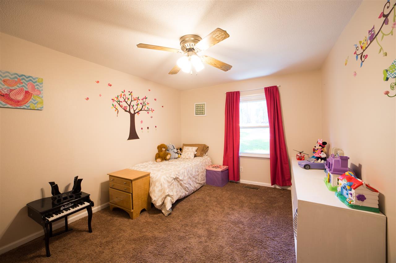 3310 Robinhood Road Tallahassee, FL 32312 - Photo 4 of 35
