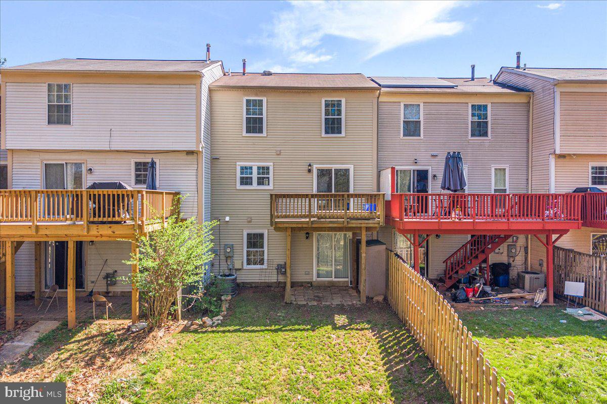 17641 Longview Lane Olney, MD 20832 - Photo 28 of 30 a view of a house with roof deck