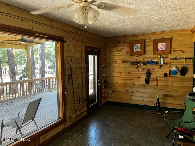 $365,498 | 1836 East Lakeshore Drive, Carriere, MS 39426