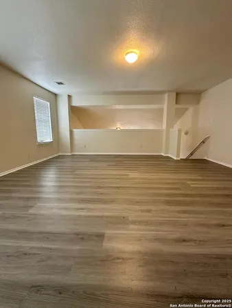 $1,995 | 9414 Ingleton, San Antonio, TX 78245