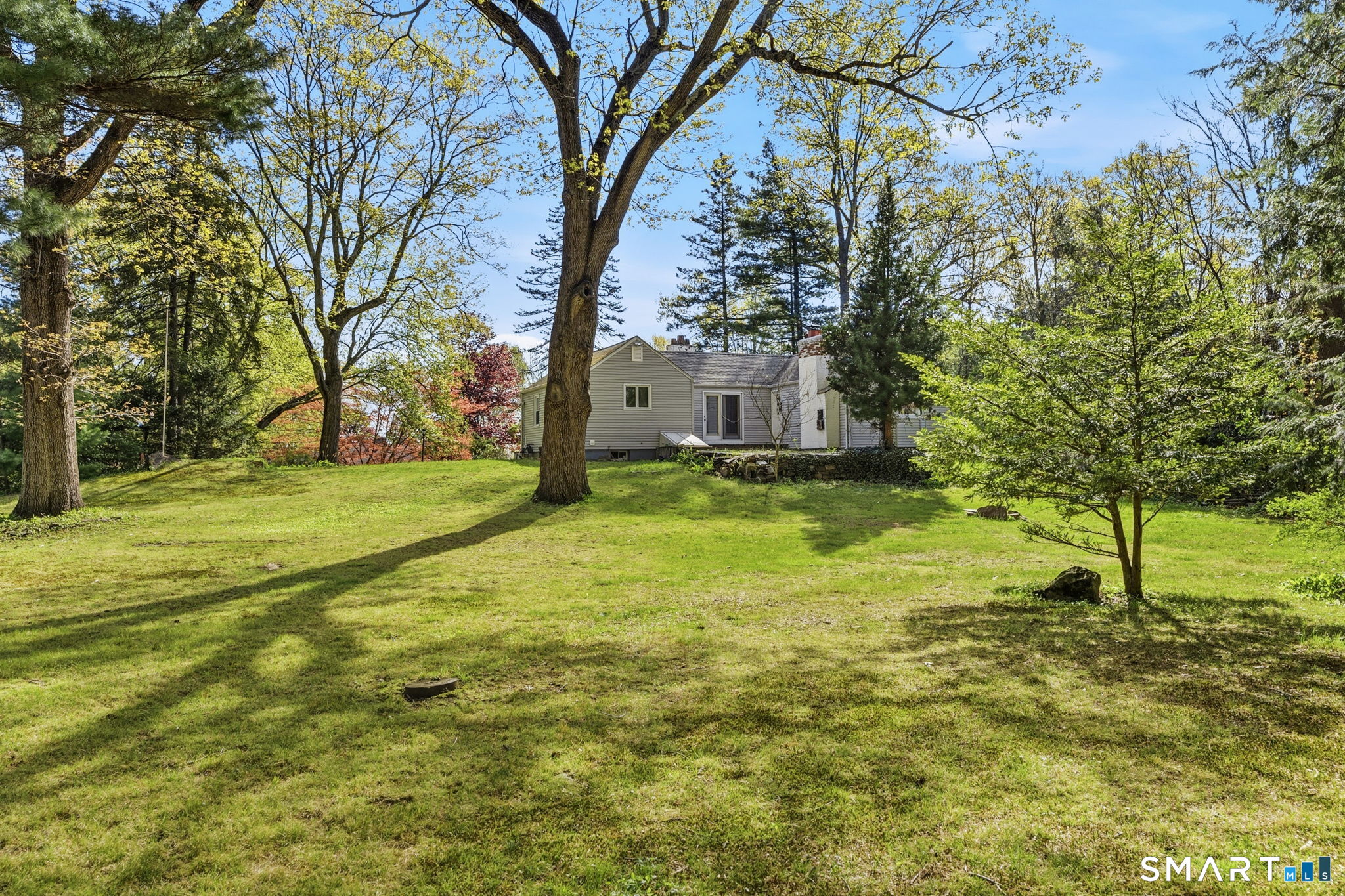 59 Thornbush Road Wethersfield, CT 06109 - Photo 26 of 33