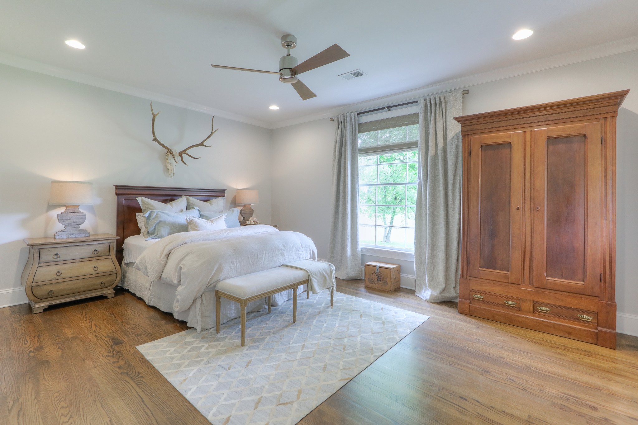 2315 Valley Brook Road Nashville, TN 37215 - Photo 36 of 67 a bedroom with a bed and a window