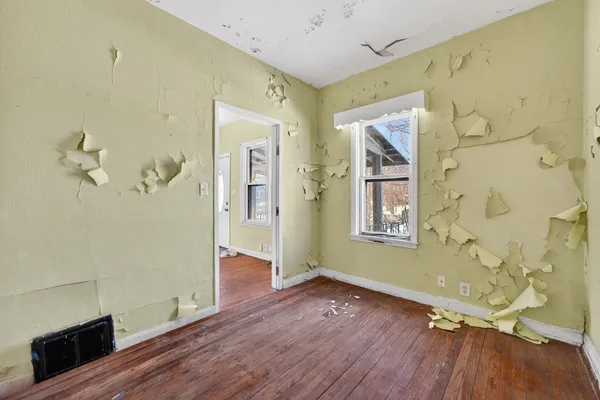 $75,000 | 924 Morgan Street, Rockford, IL 61102