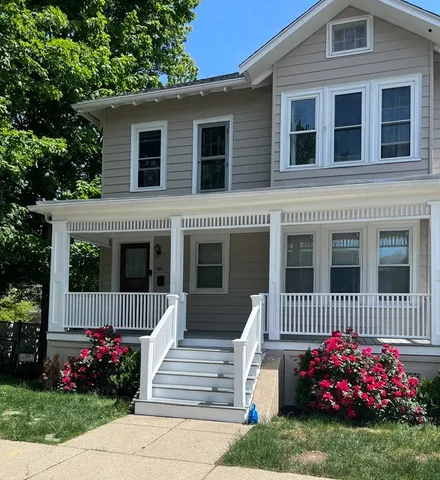 $3,200 | 66 Wren Street, Unit 2, Boston, MA 02132