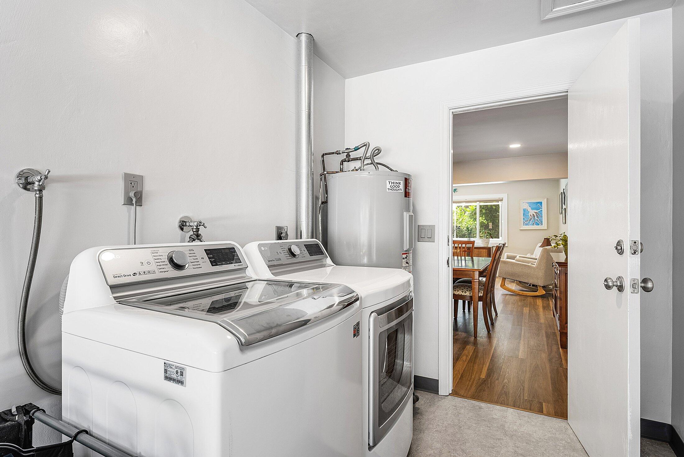1390 Northwest 4th Street Boca Raton, FL 33486 - Photo 27 of 36 Laundry Room