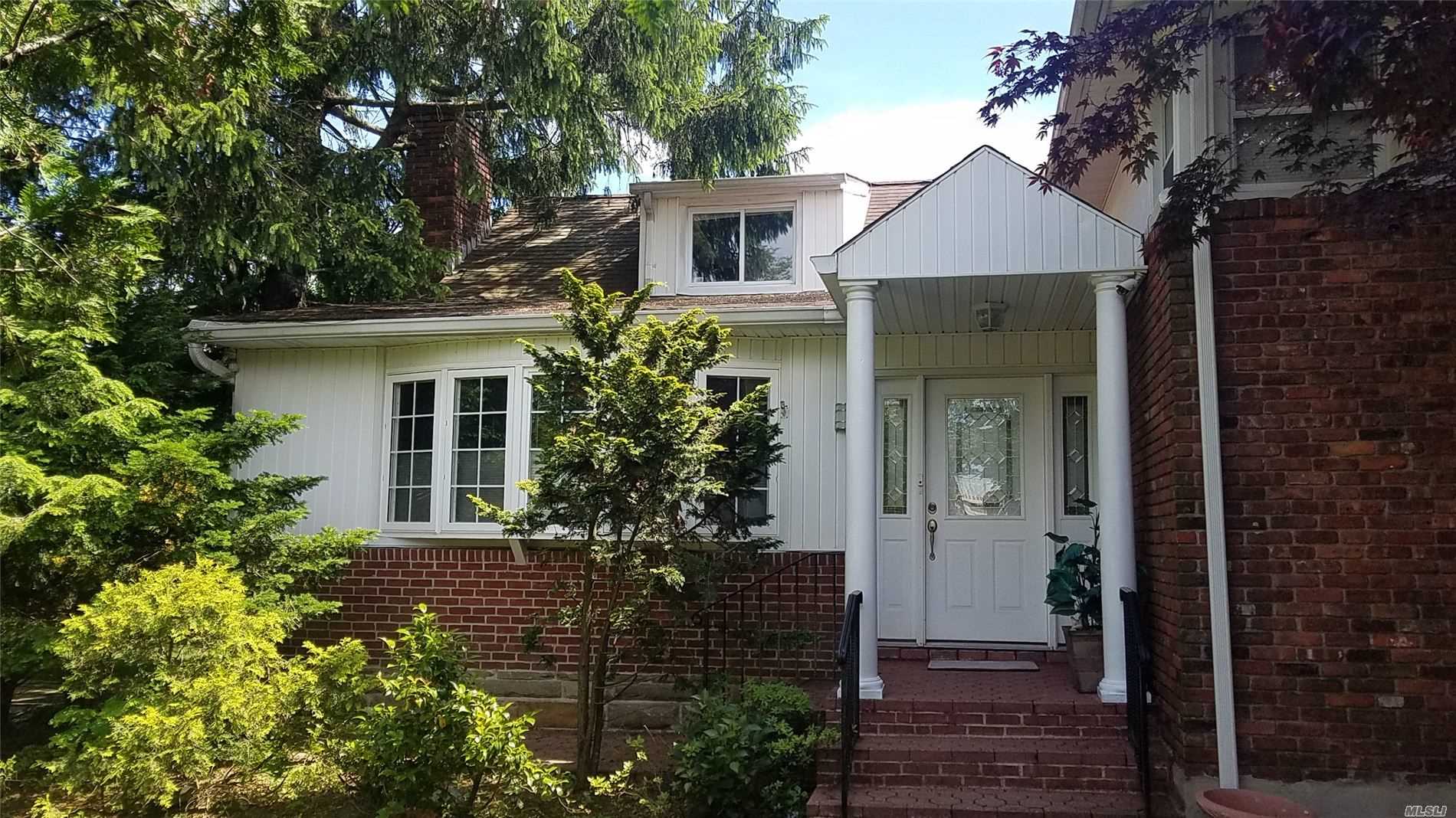 385 West Merrick Road Freeport, NY 11520 - Photo 1 of 1 Gallery Image 1