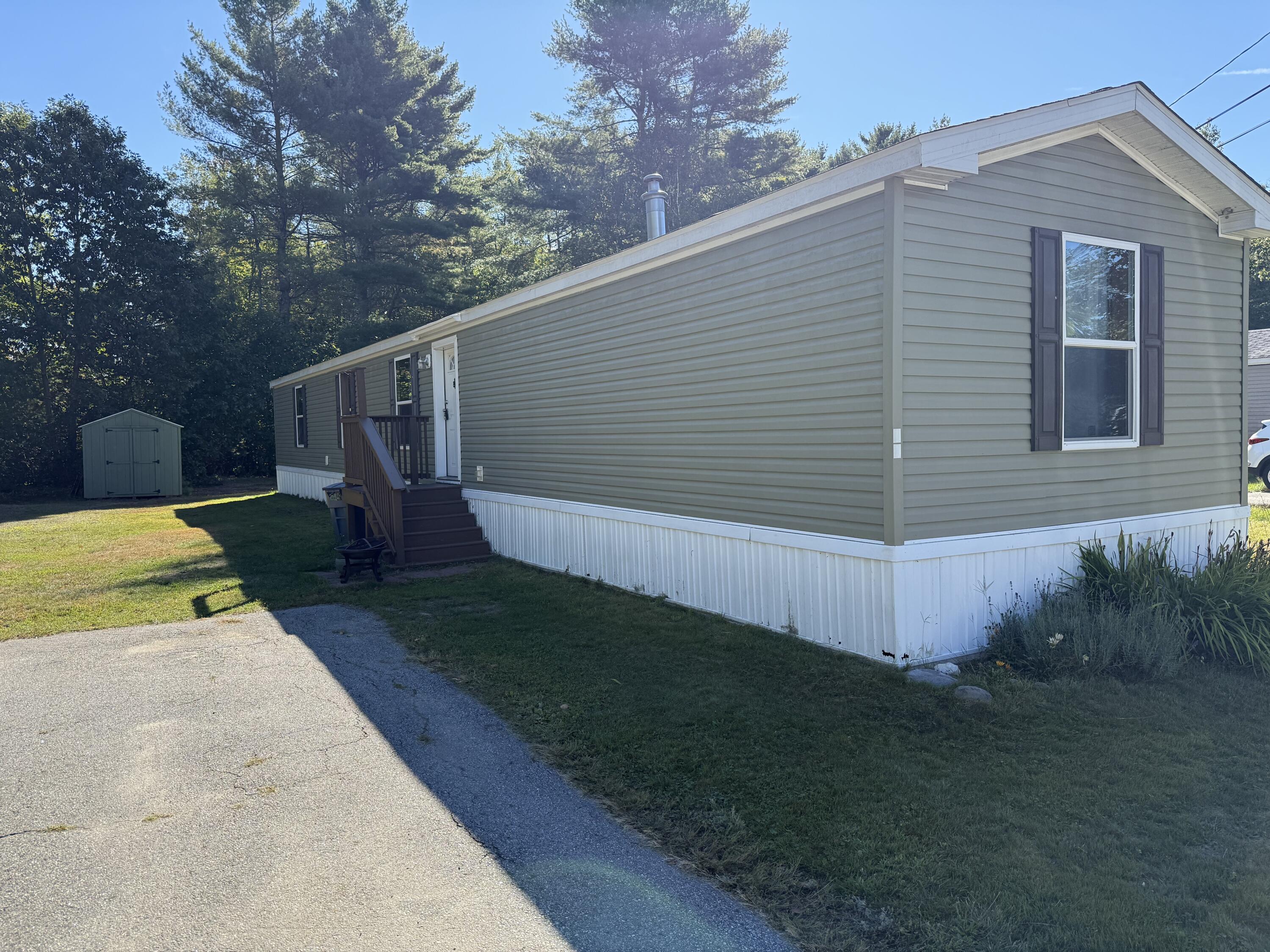 11 Shady Lane Sabattus, ME 04280 - Photo 2 of 15 IMG_1650