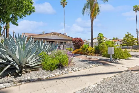 $799,900 | 480 West 18th Street, San Bernardino, CA 92405