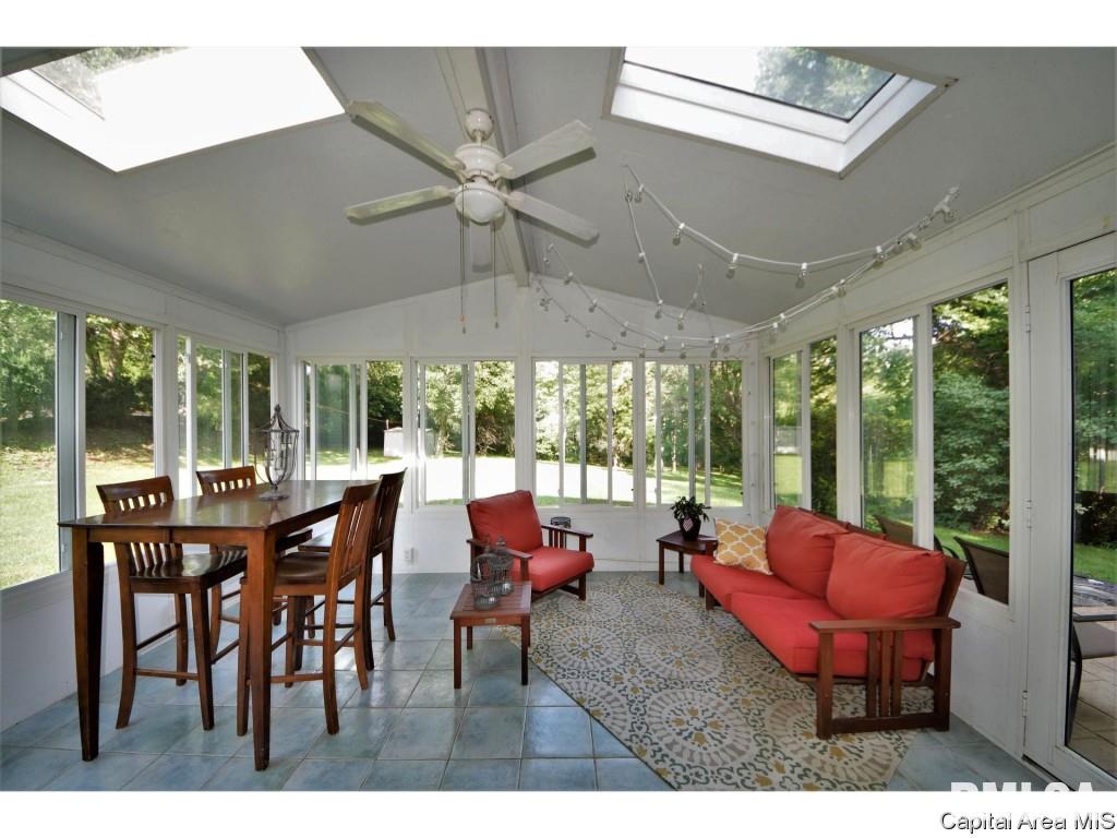 330 South Tower Road Dawson, IL 62520 - Photo 14 of 36 Gallery Image 14