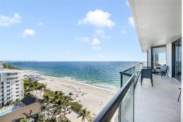 a view of utility room