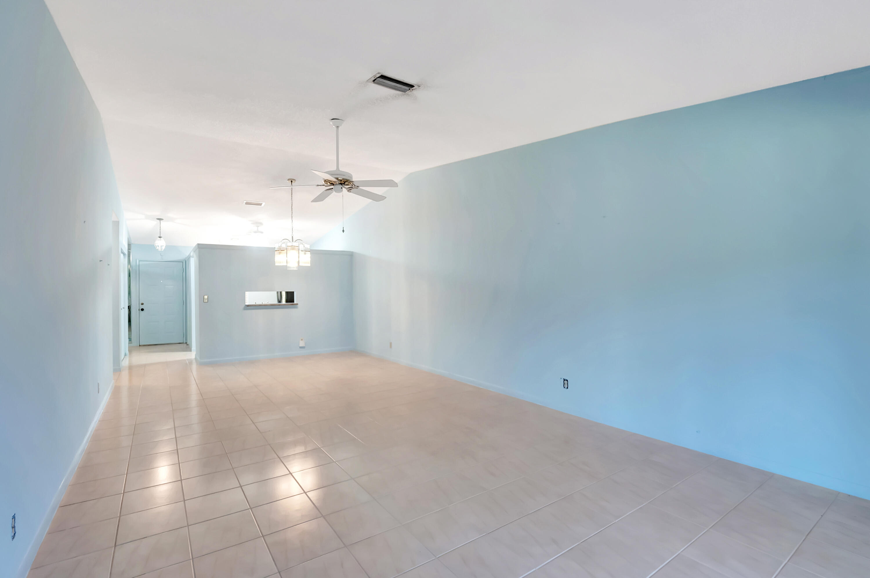 18575 Egret Way Boca Raton, FL 33496 - Photo 12 of 42 DSC_6463