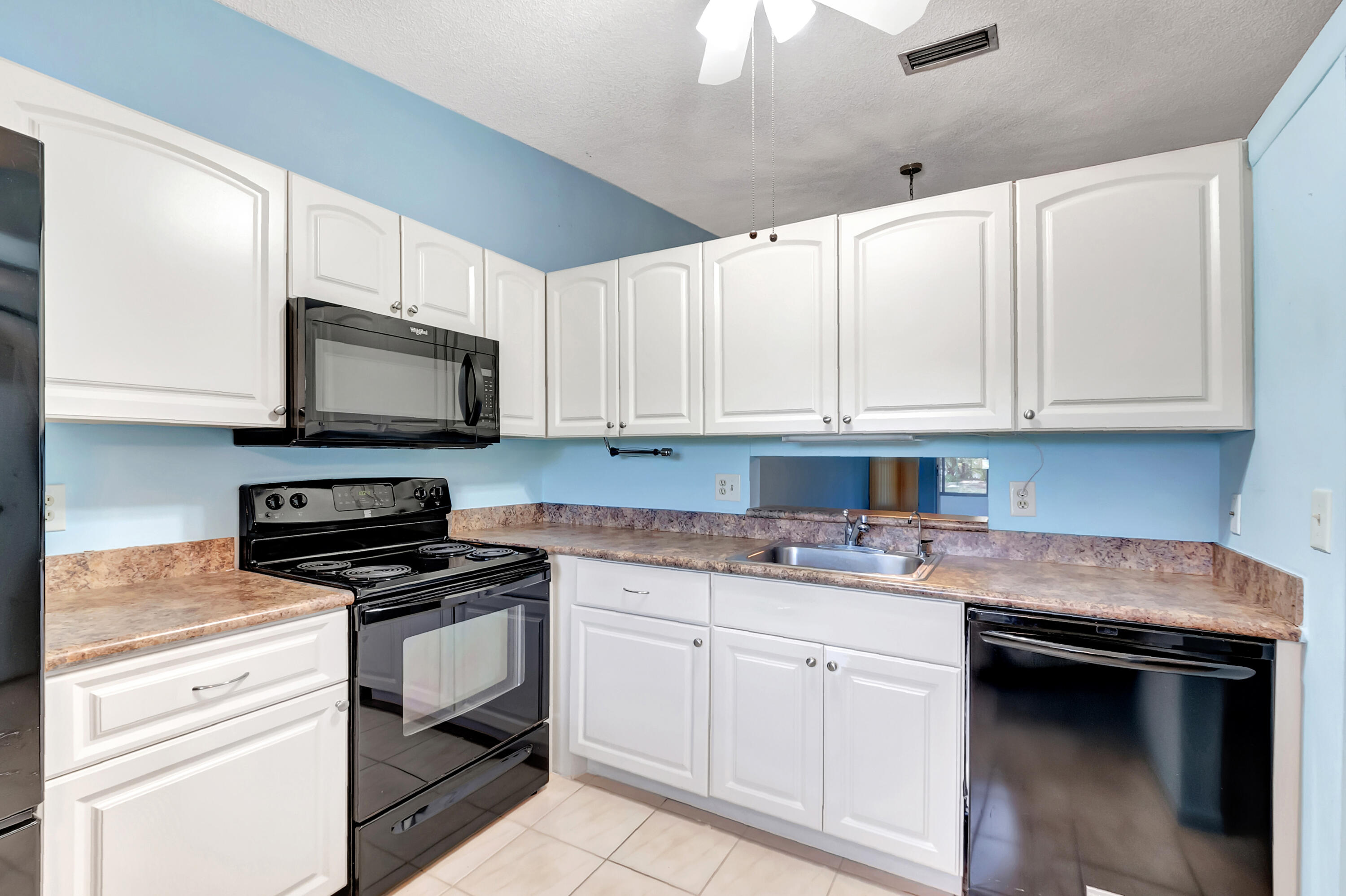 18575 Egret Way Boca Raton, FL 33496 - Photo 15 of 42 DSC_6478