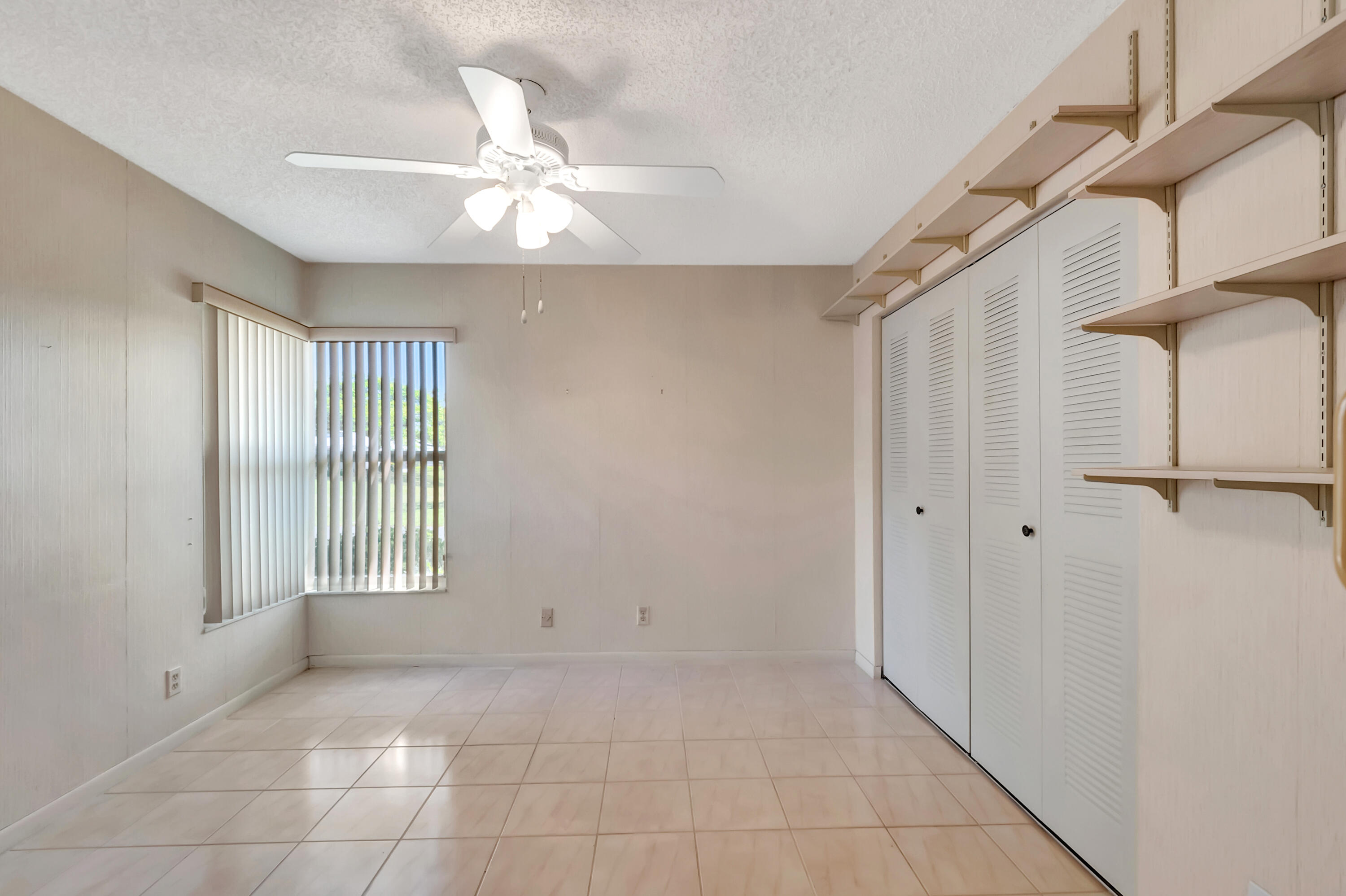 18575 Egret Way Boca Raton, FL 33496 - Photo 23 of 42 DSC_6518