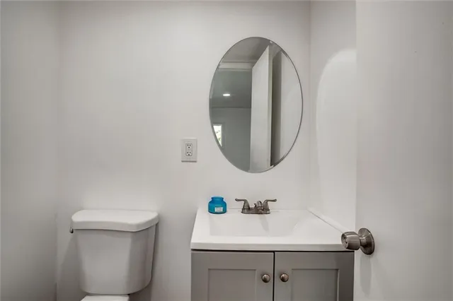 $259,900 | 463 East Mill Street, Liberty, MO 64068