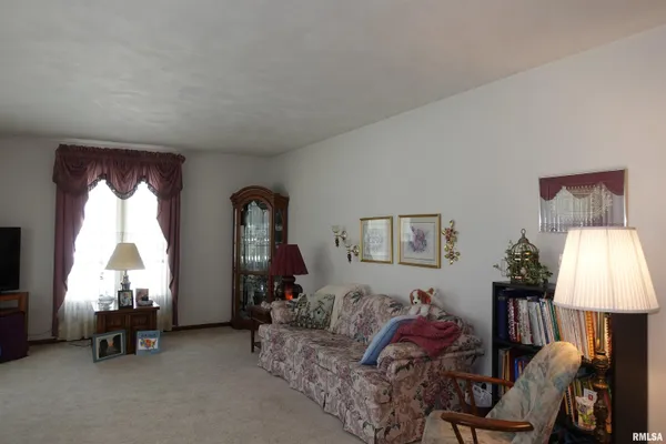 $212,000 | 233 South Sparta Street, Wataga, IL 61488