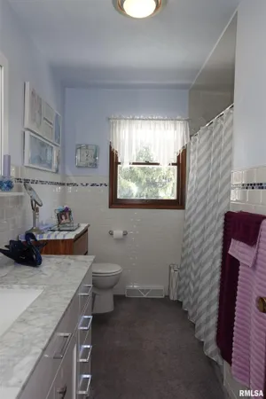 $212,000 | 233 South Sparta Street, Wataga, IL 61488