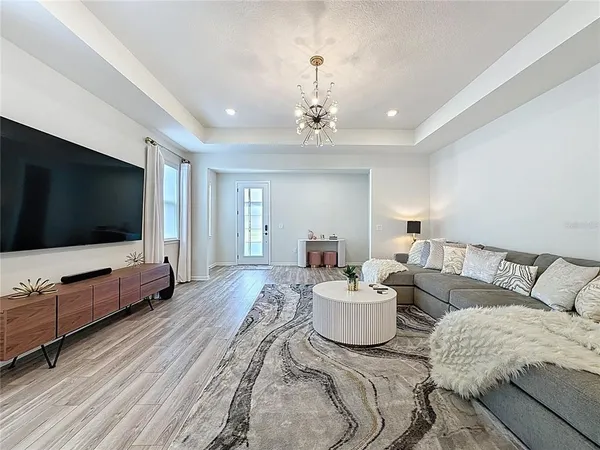 $499,900 | 6514 Barnstorm Way, St. Cloud, FL 34771