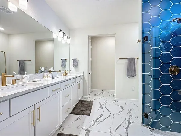 $499,900 | 6514 Barnstorm Way, St. Cloud, FL 34771