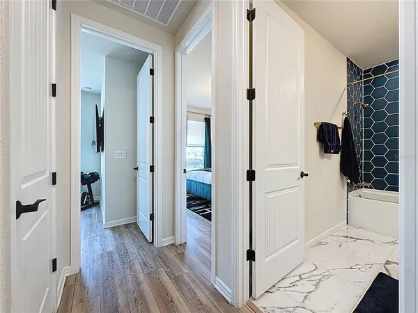 $499,900 | 6514 Barnstorm Way, St. Cloud, FL 34771