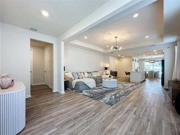 $499,900 | 6514 Barnstorm Way, St. Cloud, FL 34771