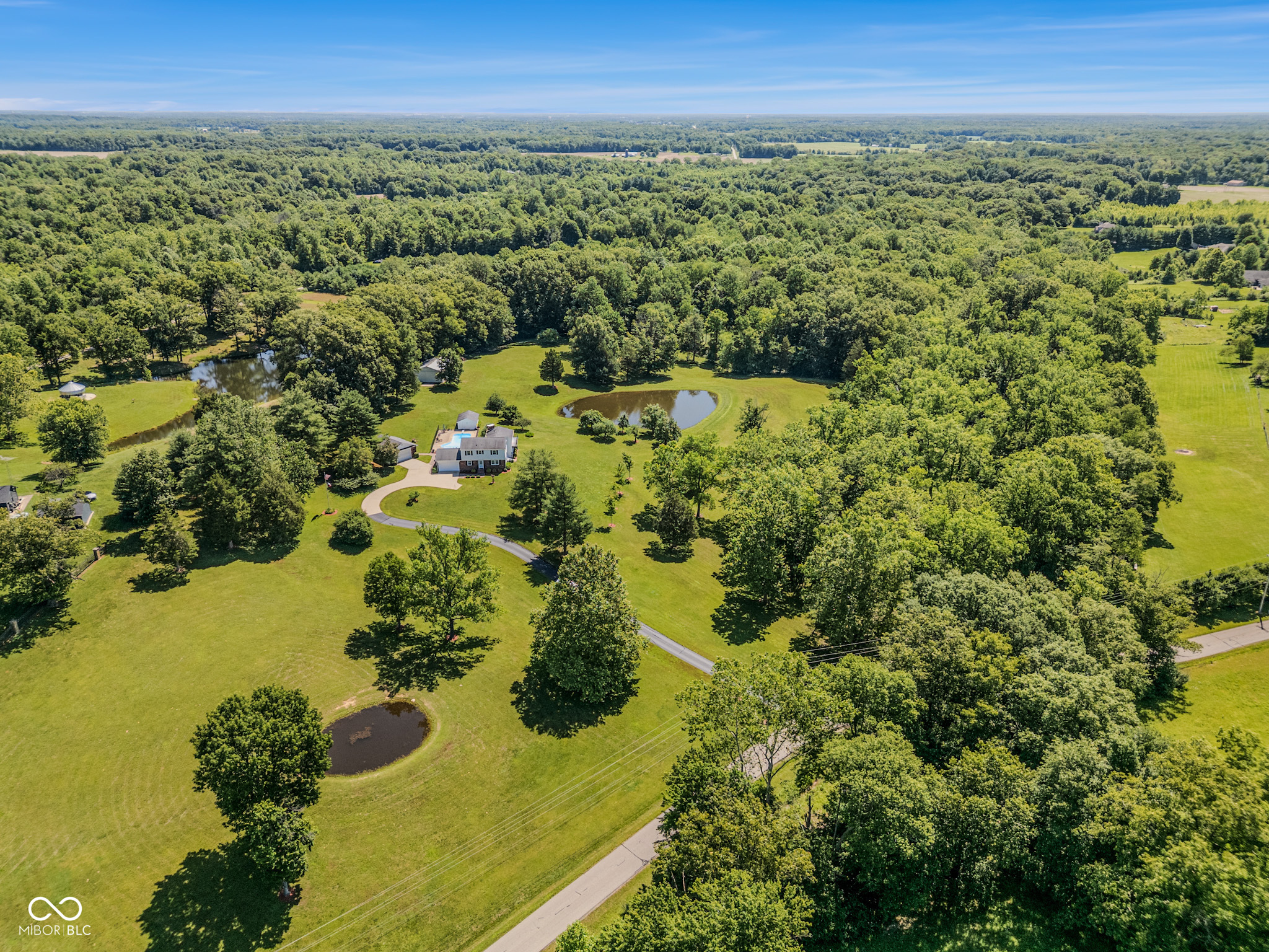 7221 South Sprague Road Columbus, IN 47201 - Photo 11 of 51