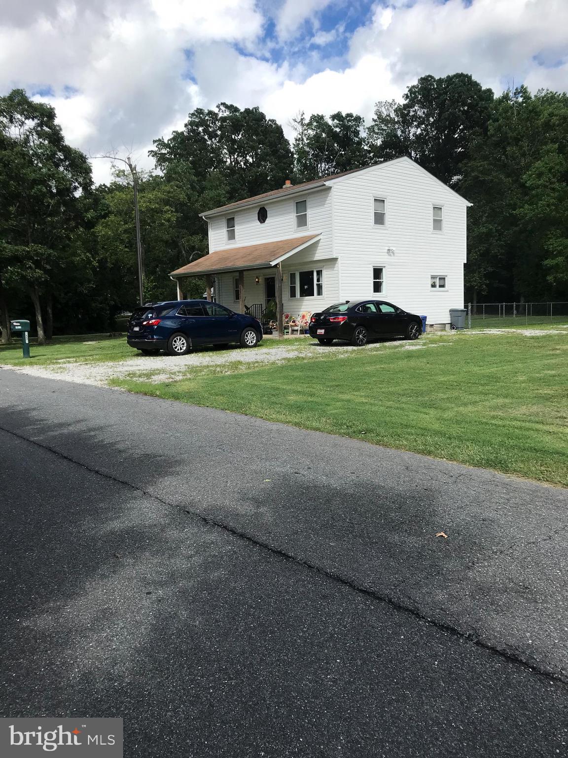 1531 Denton Road Baltimore, MD 21221 - Photo 2 of 59