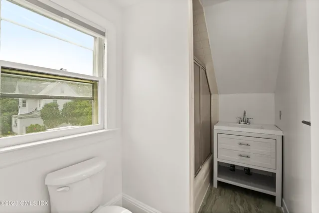 $4,500 | 3 Putnam Court, Greenwich, CT 06830